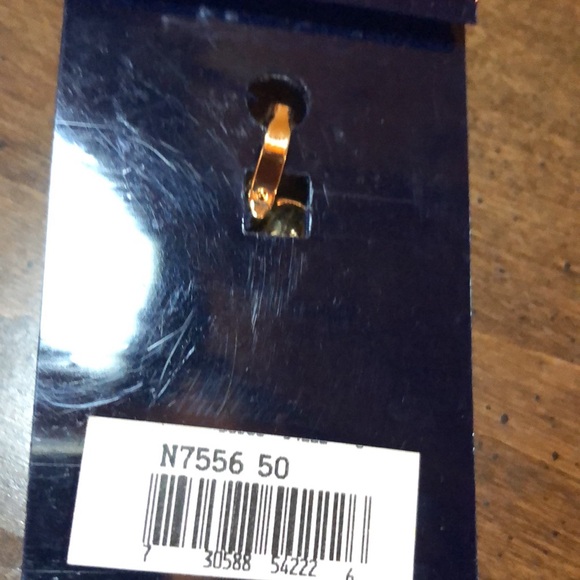 NWOT Carolee Gold To e Ribbed Enhancer/Pendant Heart - Picture 4 of 5